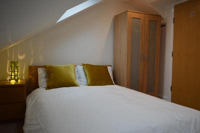 Superb Double Ensuite Room in Woolwich Main Photo