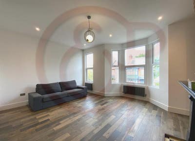 Newly Refurbished, 3 Bedroom Main Photo