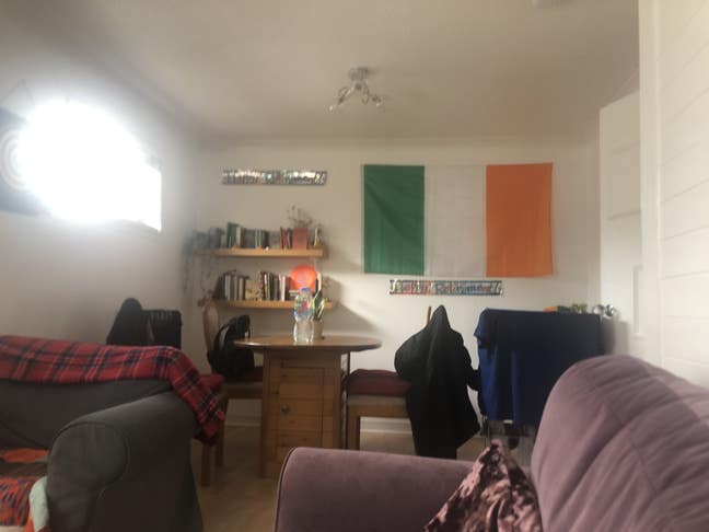 Lovely flat just off Portebello high street  Main Photo