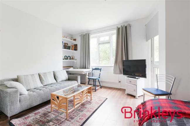 Large Studio in SW19 Main Photo