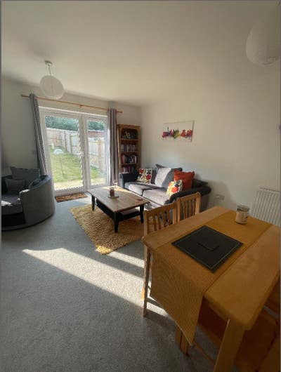 Large Double Bedroom for rent in modern new build! Main Photo