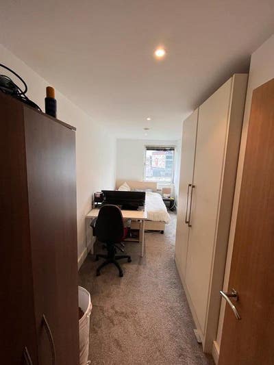 3 month flat share - Late October to End of Jan Main Photo