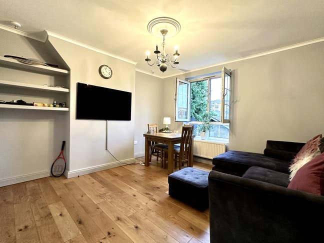  Stunning Dbl Rooms in E1W,  Walk in to the City! Main Photo