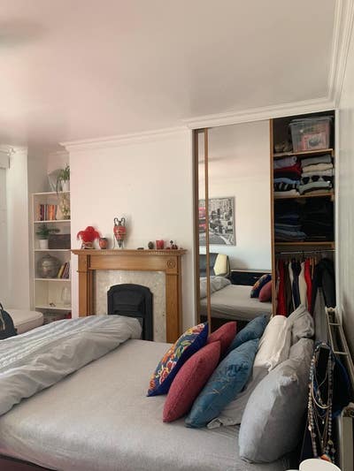 Large triple room with balcony in Limehouse  Main Photo