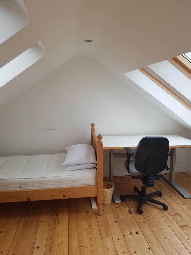 Lovely loft space with spectacular views Main Photo