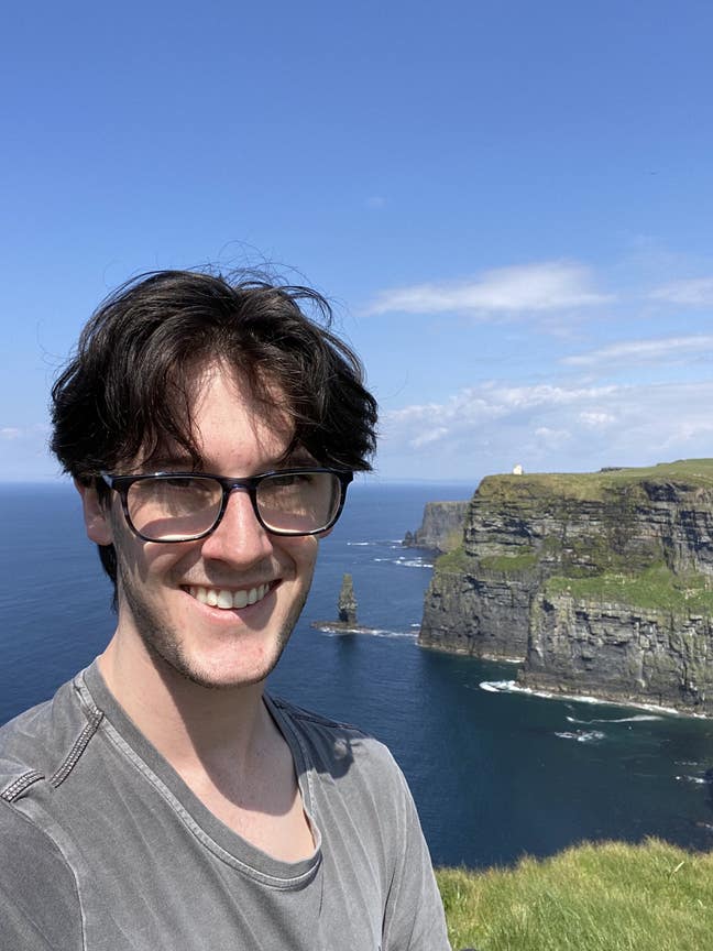 Looking for a room from end Feb/mid March Main Photo