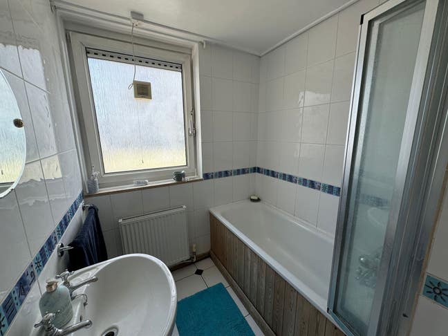 Double  5 mins walk from Haggerston Overground Main Photo