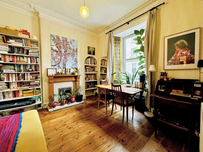 Cosy 1 bed flat in very central location Main Photo