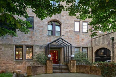 Double Room in Glasgow City Centre for students Main Photo