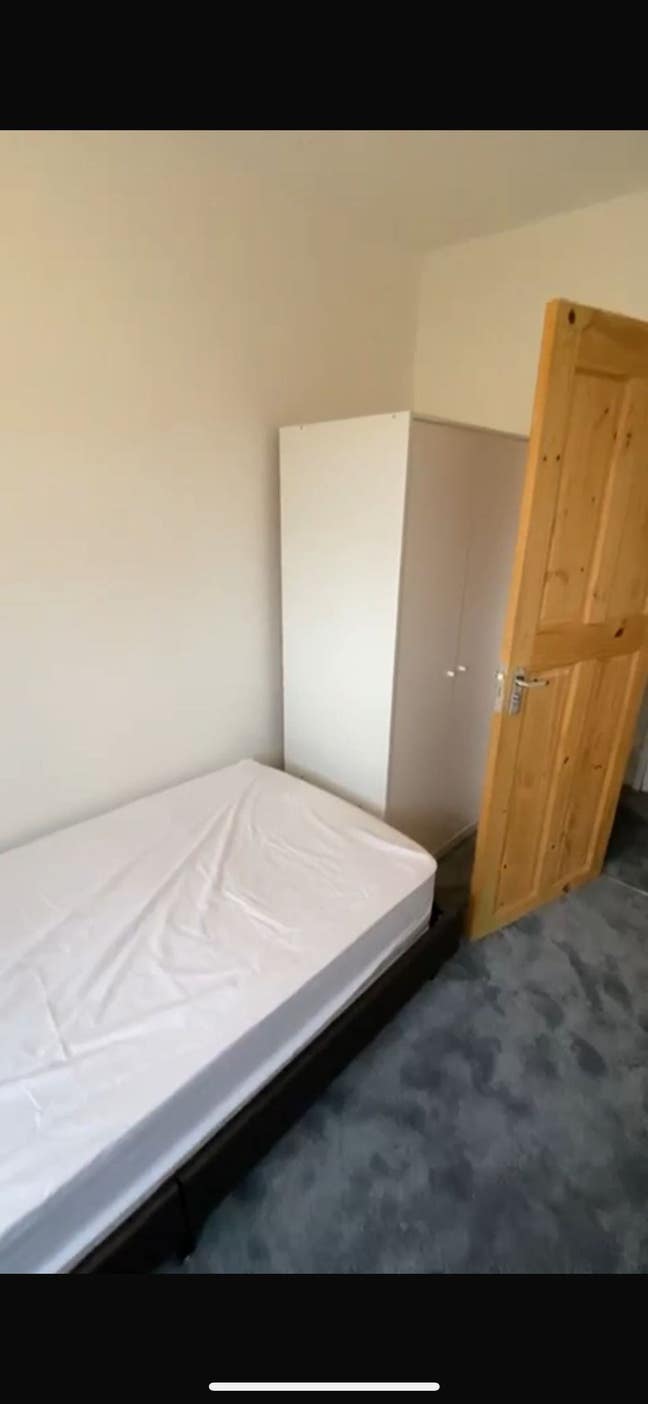 Single room: Nice, Lovely, and Friendly house mate Main Photo