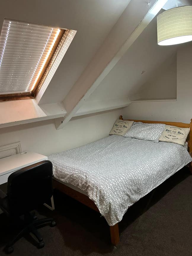 Loft Room for One Person Main Photo