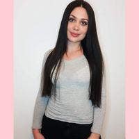 I am a professional female aged 32. I am look... Main Photo