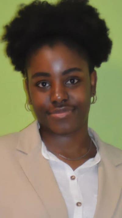 26 year old Female seeks a single or double room Main Photo