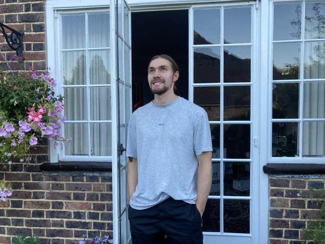 Looking for a room in a friendly house :) Main Photo