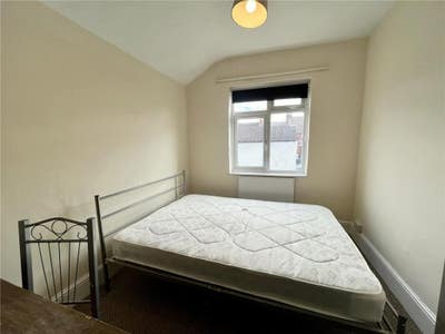 New Rooms Available in NN1 Main Photo
