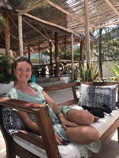 Looking for a room or someone to buddy up with  Main Photo