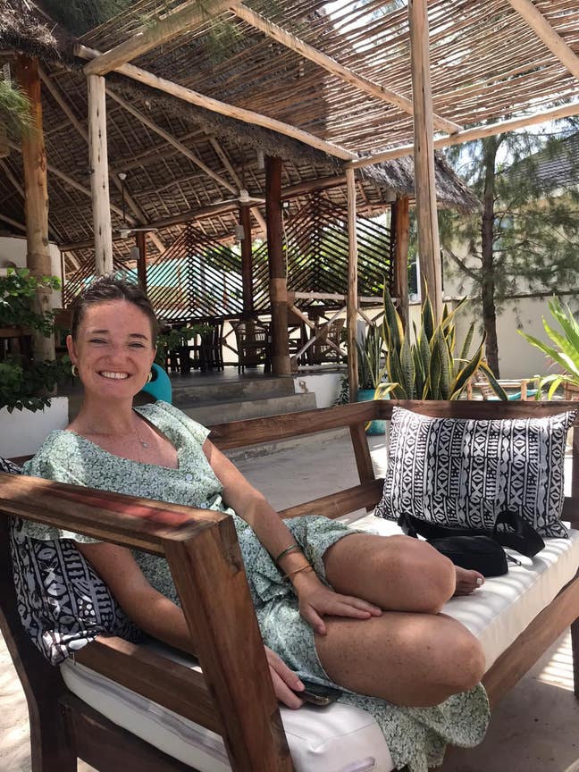 Looking for a room or someone to buddy up with  Main Photo