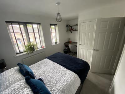 Double Room with Shared Amenities Main Photo