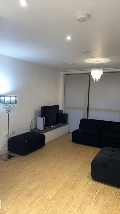 1Bed Flat  Main Photo