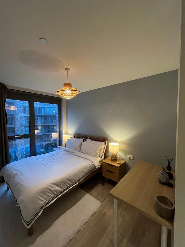 Double bedroom in 3 bed flat - Wembley Park  Main Photo