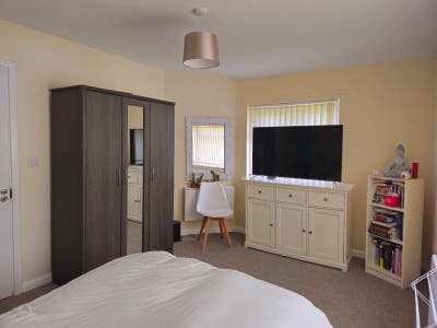 Double room for rent in NG3 Main Photo