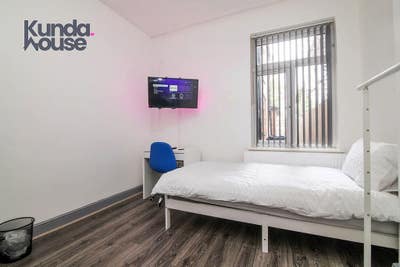 Spacious Room Shared House in Old Grange Main Photo