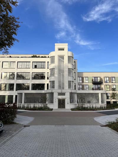 Penthouse flat - 23min from Bond Street Station Main Photo