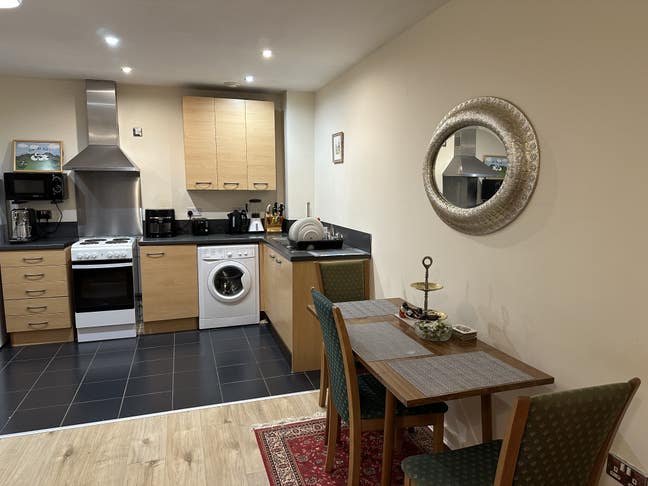 Fantastic City Centre Double Room Main Photo