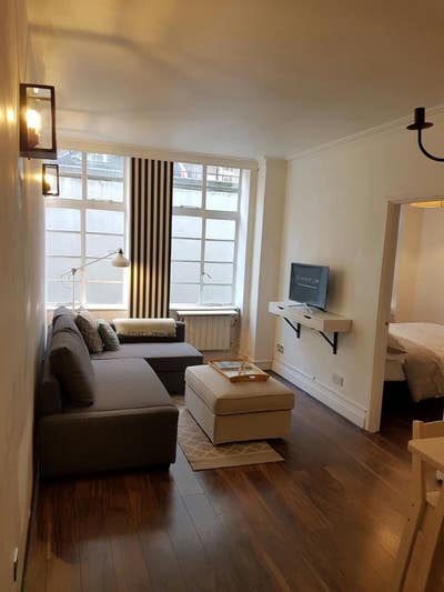 Charming 1 bed bright flat  Main Photo
