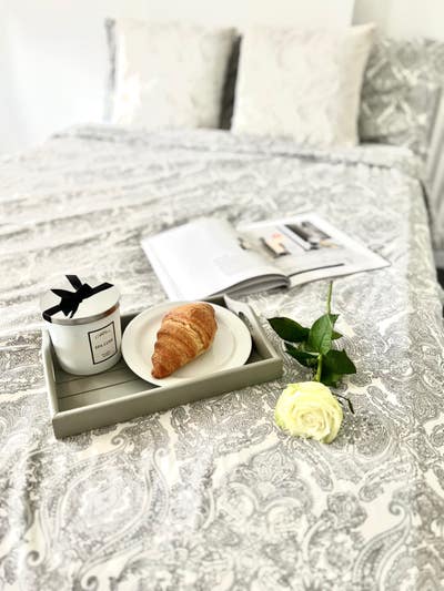 Freshly Renovated Rooms in Donnington Main Photo