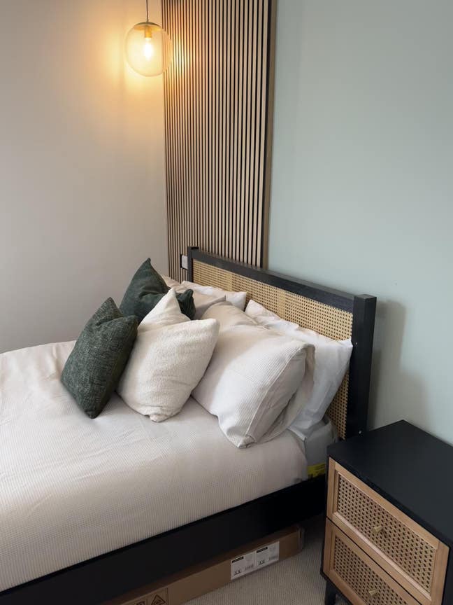 Luxurious modern double rooms with ensuites! Main Photo