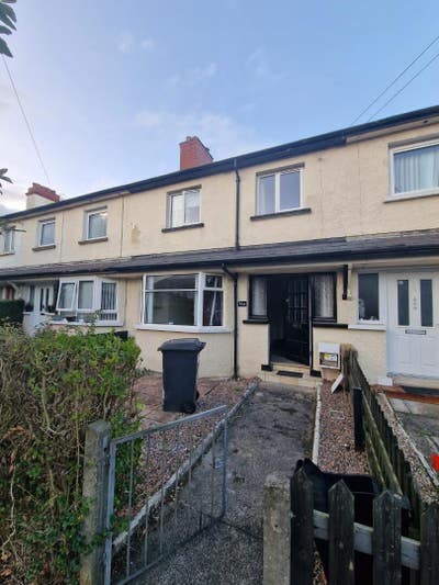 Double Room Avail Near Queens Uni & City Hospital Main Photo