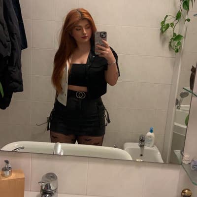 26 Female Main Photo