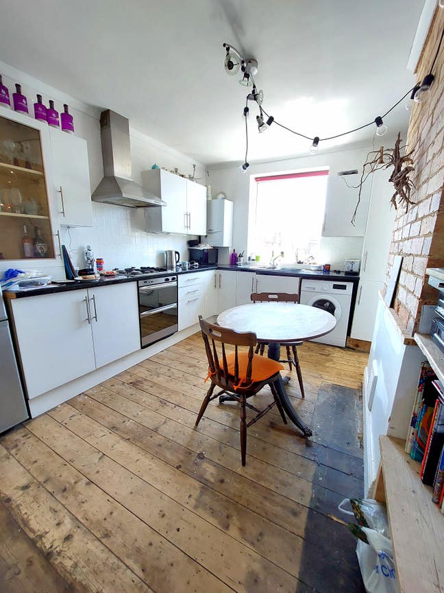 Quiet home, single room n Charminster/B'm'th  Main Photo