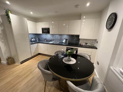 Two bedrooms available in new apartment  Main Photo
