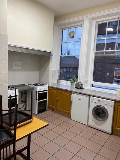 Double & Single Rooms to Rent in Lambeth Main Photo