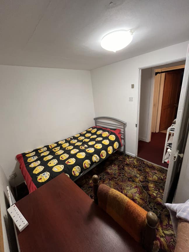 Rooms Available Main Photo