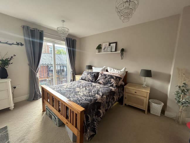 Spare Room Available in Charming Chartham Main Photo
