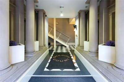 Double room in iconic Glasgow building for rent Main Photo