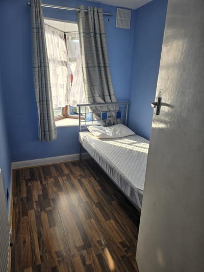 Single room in Abbey Wood  Main Photo