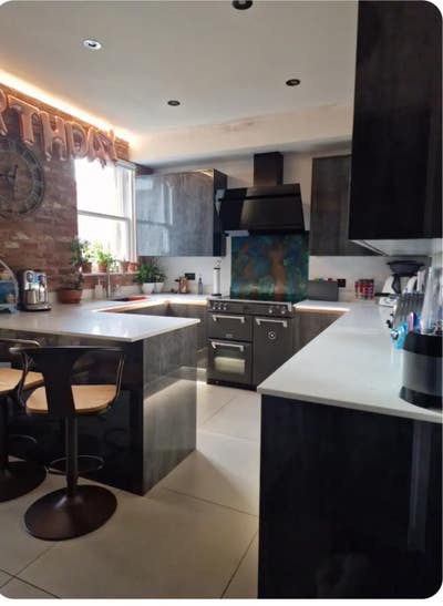 Beautiful double bedroom in desirable area  Main Photo