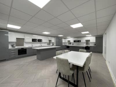 All inclusive en-suite rooms to let in Hove Main Photo