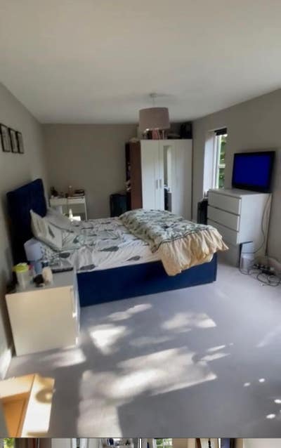 A Room with Private Washroom in a 2B2B Property Main Photo