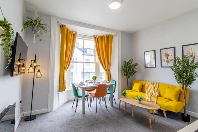 Cosy Flat in Southsea (Bills Not Included) Main Photo
