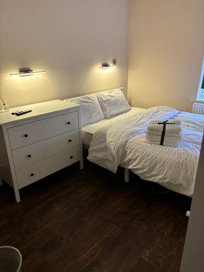 Ensuite Room with Kitchen To Let Fox Street Main Photo