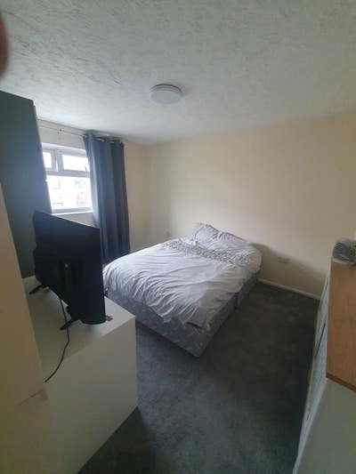 4 rooms close to station available to let Main Photo