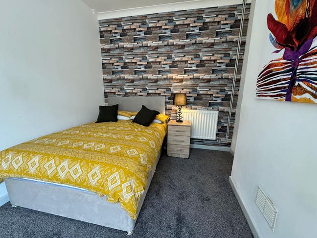 4 Bed Share House in Crewe CW2 Main Photo