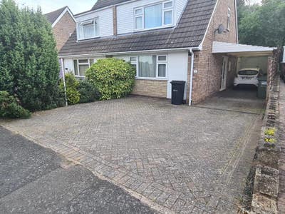 Spotless and homely Main Photo