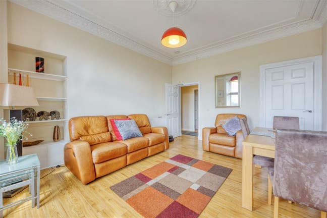 Double Bedroom with Private En-suites - UWS Main Photo