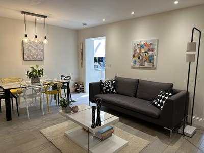 Modern Chelsea Garden Flat Short Let Nov / Dec Main Photo